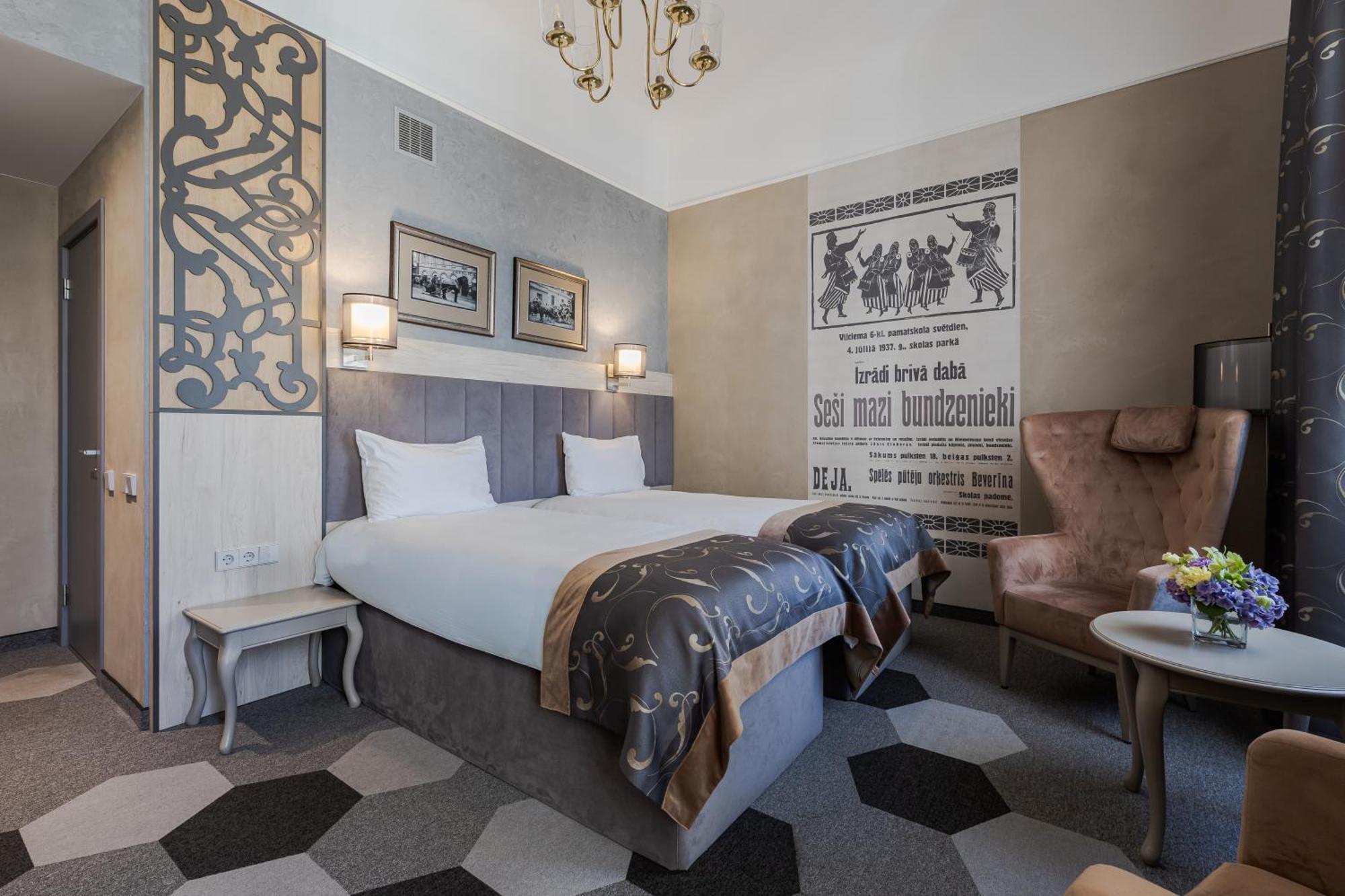 Deluxe Double or Twin Room