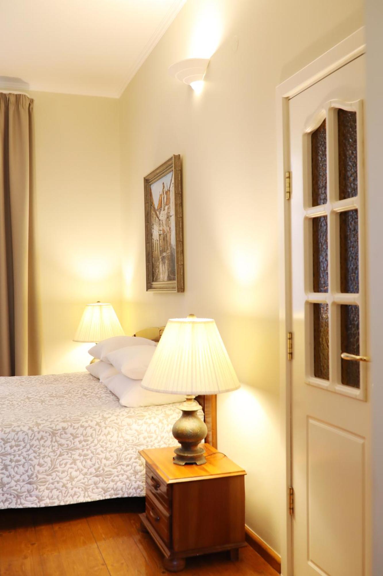 Classic Double Room,691918491:JPEG